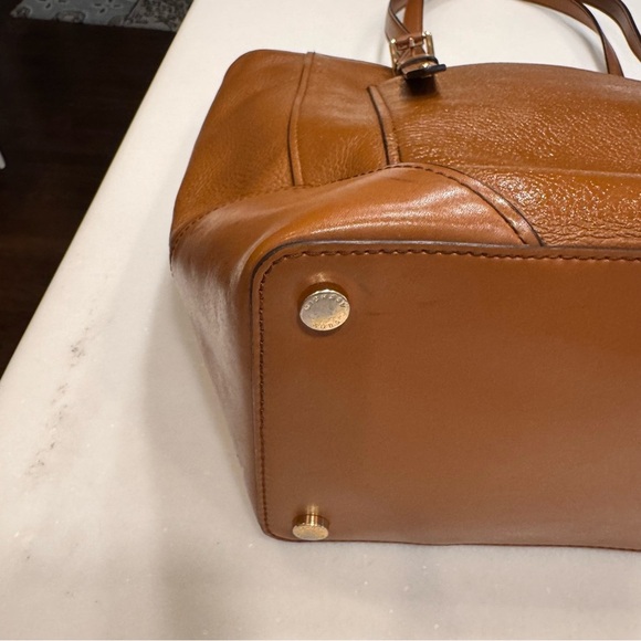Michael Kors Aria Leather Top Zip Large Tote Handbag Tan/Brown - Picture 7 of 16